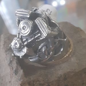 Stainless steel biker ring (NEW)